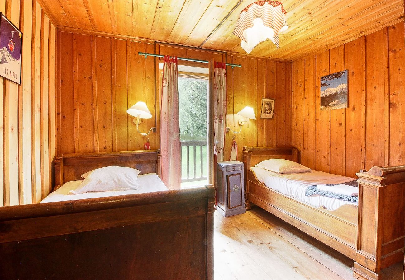 Chalet en Les Houches - Chalet des Chavants -Grand jardin- vue Mt-Blanc