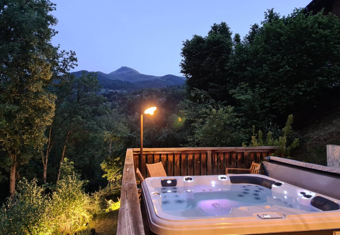 Chalet en Saint-Gervais-les-Bains - Chalet Mont Joly au Cœur de St-Gervais - Jacuzzi