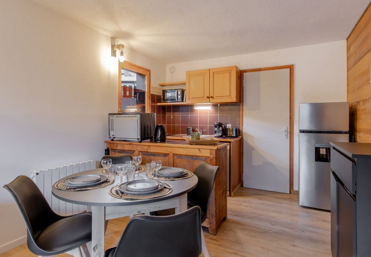 Studio a Les Houches - Le Cocon du Prarion – Ski, vue & jardin