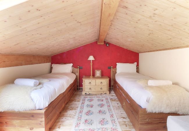 Chalet à Chamonix-Mont-Blanc - Clos des Vorgeats - Duplex Mt-Blanc View Chalet à Chamonix-Mont-Blanc - Clos des Vorgeats - Duplex Mt-Blanc View