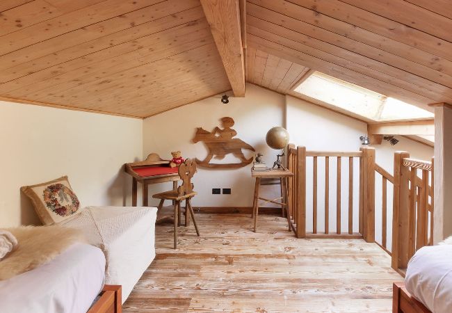 Chalet à Chamonix-Mont-Blanc - Clos des Vorgeats - Duplex Mt-Blanc View Chalet à Chamonix-Mont-Blanc - Clos des Vorgeats - Duplex Mt-Blanc View