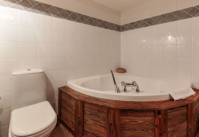 Chalet à Chamonix-Mont-Blanc - Clos des Vorgeats - Duplex Mt-Blanc View Chalet à Chamonix-Mont-Blanc - Clos des Vorgeats - Duplex Mt-Blanc View