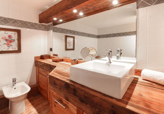 Chalet à Chamonix-Mont-Blanc - Clos des Vorgeats - Duplex Mt-Blanc View Chalet à Chamonix-Mont-Blanc - Clos des Vorgeats - Duplex Mt-Blanc View