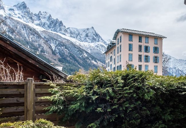 Chalet à Chamonix-Mont-Blanc - Clos des Vorgeats - Duplex Mt-Blanc View Chalet à Chamonix-Mont-Blanc - Clos des Vorgeats - Duplex Mt-Blanc View