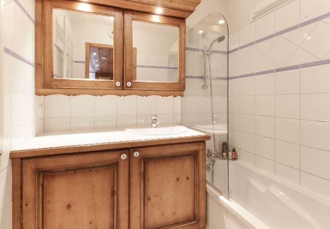 Appartement à Les Houches - Le Grand Tetras · Close Ski Lift & Lake Chavants | Appartement à Les Houches - Le Grand Tetras · Close Ski Lift & Lake Chavants |
