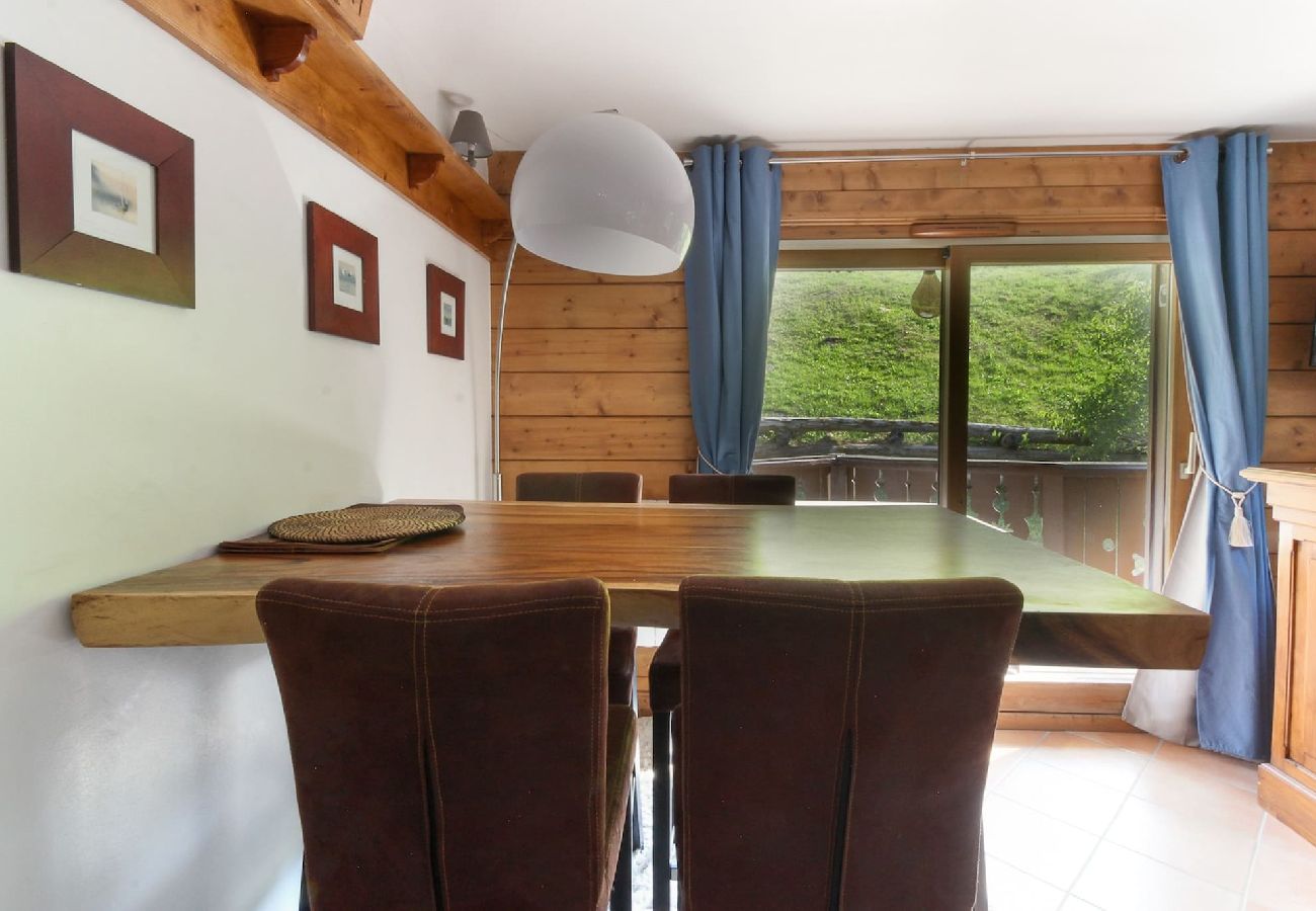 Appartement à Les Houches - Le Grand Tetras · Close Ski Lift & Lake Chavants |