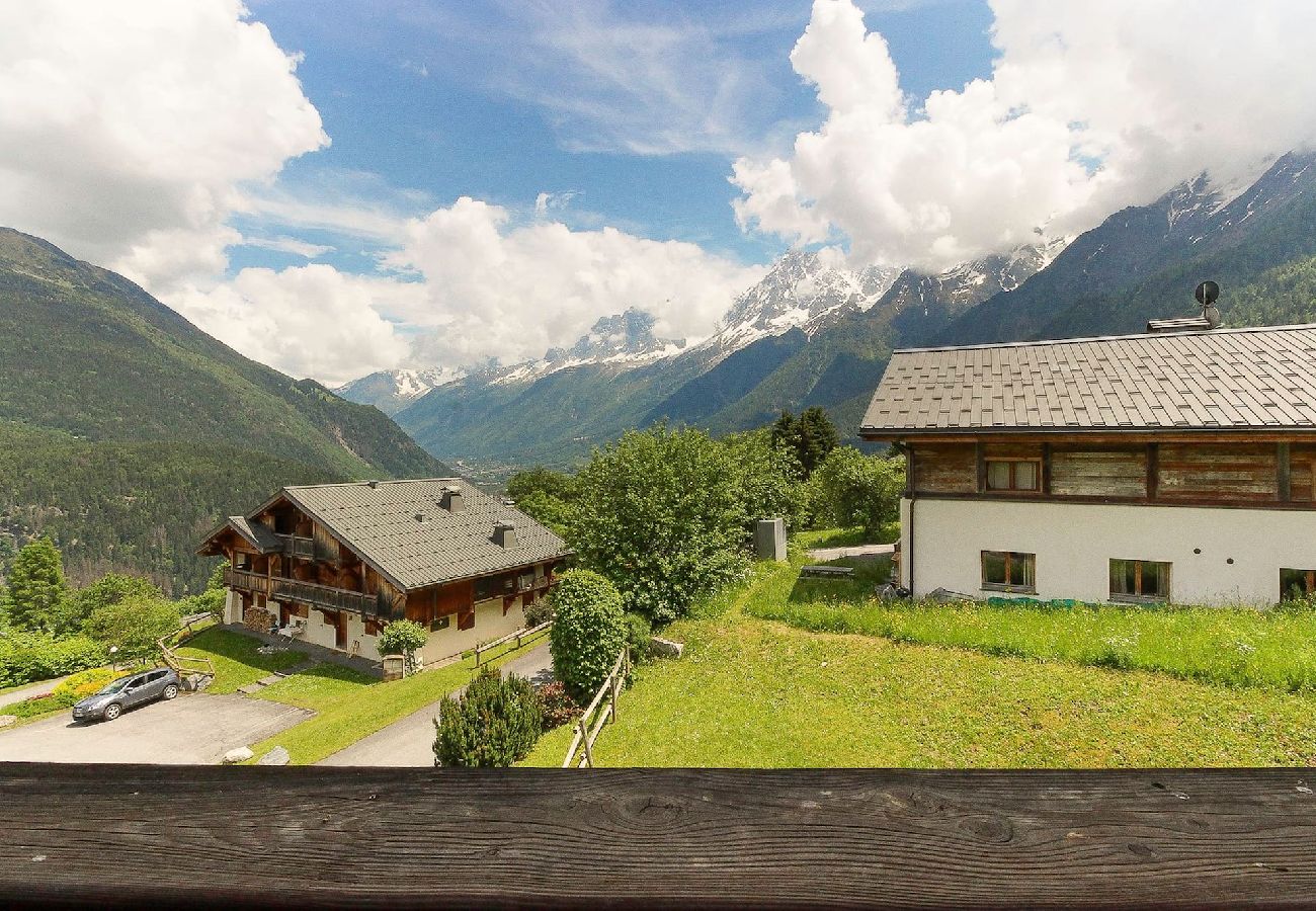 Appartement à Les Houches - Maison Neuve 1 - Ski aux pieds - Vue Mt-Blanc