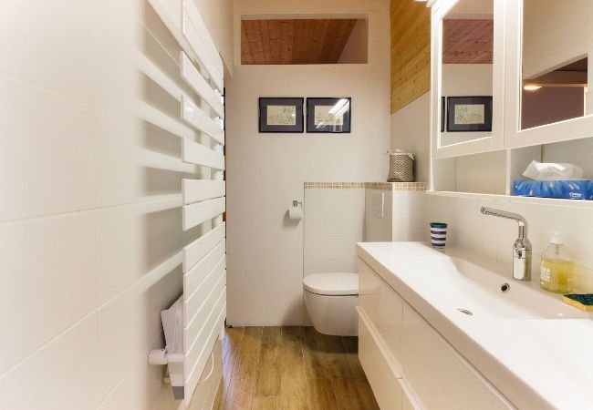 Chalet à Saint-Gervais-les-Bains - Chalet Saint Eloi - 6 ch - Proche du centre Chalet à Saint-Gervais-les-Bains - Chalet Saint Eloi - 6 ch - Proche du centre