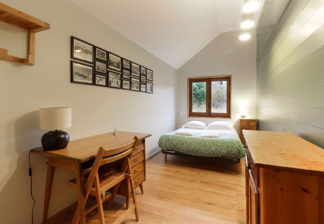 Chalet à Saint-Gervais-les-Bains - Chalet Saint Eloi - 6 ch - Proche du centre Chalet à Saint-Gervais-les-Bains - Chalet Saint Eloi - 6 ch - Proche du centre