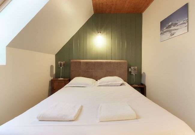 Chalet à Saint-Gervais-les-Bains - Chalet Saint Eloi - 6 ch - Proche du centre Chalet à Saint-Gervais-les-Bains - Chalet Saint Eloi - 6 ch - Proche du centre