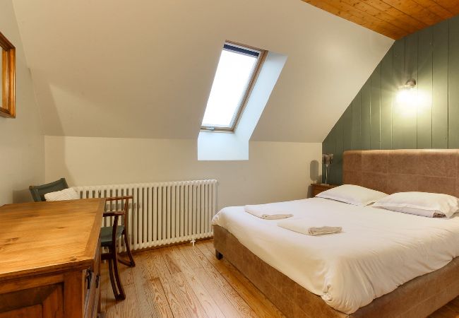 Chalet à Saint-Gervais-les-Bains - Chalet Saint Eloi - 6 ch - Proche du centre Chalet à Saint-Gervais-les-Bains - Chalet Saint Eloi - 6 ch - Proche du centre