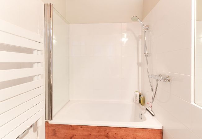 Chalet à Saint-Gervais-les-Bains - Chalet Saint Eloi - 6 ch - Proche du centre Chalet à Saint-Gervais-les-Bains - Chalet Saint Eloi - 6 ch - Proche du centre