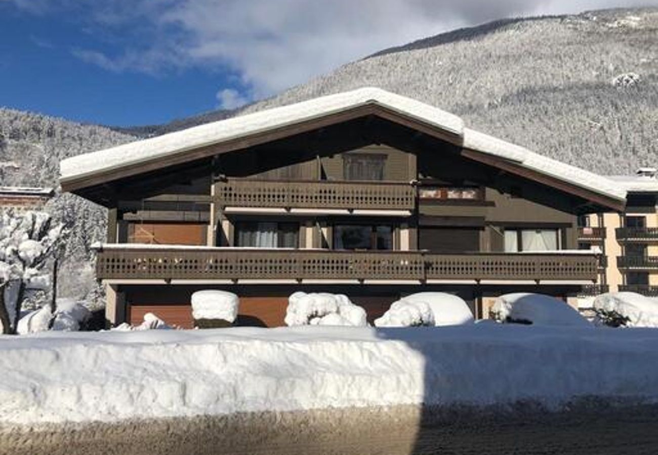 Appartement à Les Houches - Les Arolles - Vue Montagne & Famille idéale