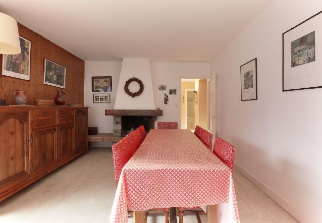 Appartement à Chamonix-Mont-Blanc - Makalu - Vue Panoramic - Proche Brévent Appartement à Chamonix-Mont-Blanc - Makalu - Vue Panoramic - Proche Brévent