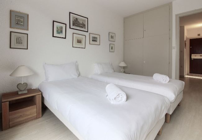 Appartement à Chamonix-Mont-Blanc - Makalu - Vue Panoramic - Proche Brévent Appartement à Chamonix-Mont-Blanc - Makalu - Vue Panoramic - Proche Brévent