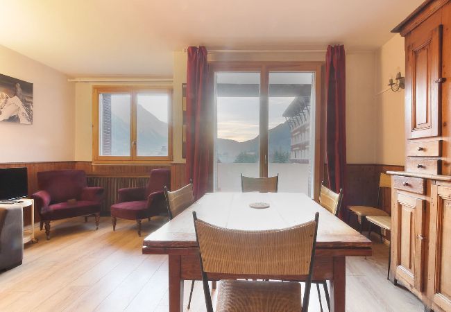 Appartement à Chamonix-Mont-Blanc - Les Pècles - Chamonix Center - Mont-Blanc Appartement à Chamonix-Mont-Blanc - Les Pècles - Chamonix Center - Mont-Blanc