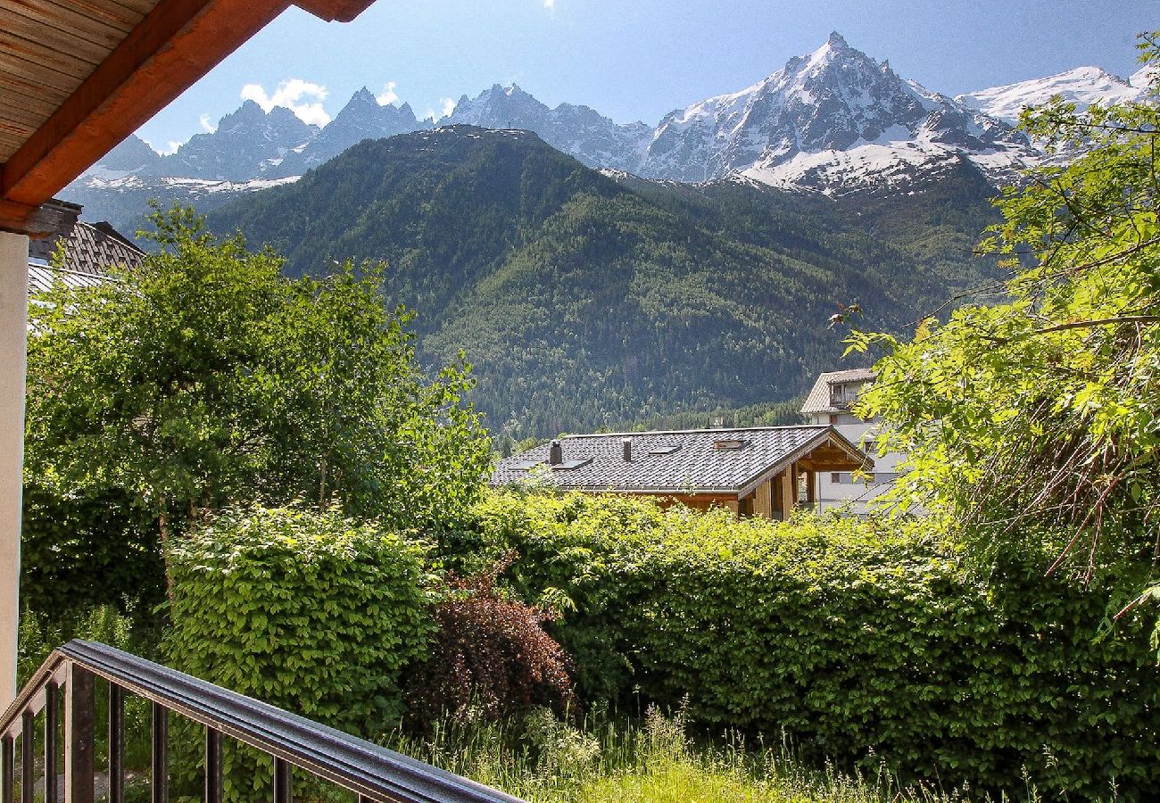 Appartement à Chamonix-Mont-Blanc - Les Alpins - Central - Garden & Mt-Blanc View