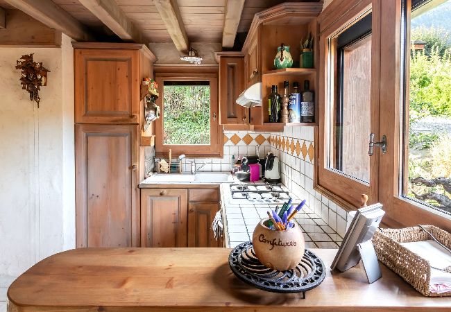 Chalet à Les Houches - Les Cristalliers  · Cozy Family Chalet Chalet à Les Houches - Les Cristalliers  · Cozy Family Chalet