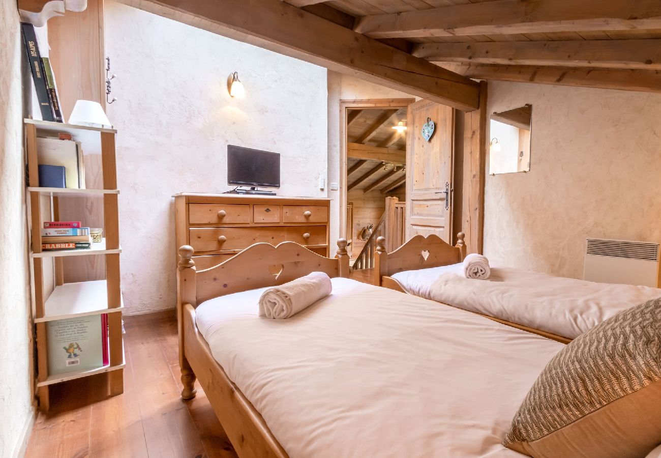 Chalet à Les Houches - Les Cristalliers  · Cozy Family Chalet