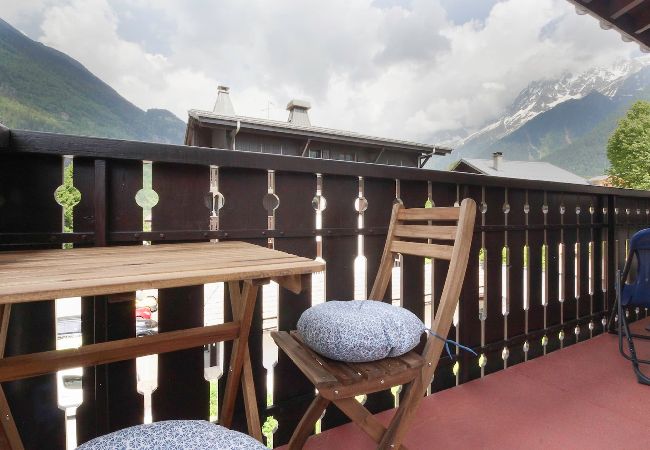 Appartement à Les Houches - La Griaz - Vue Mont-Blanc - Cosy et Calme Appartement à Les Houches - La Griaz - Vue Mont-Blanc - Cosy et Calme