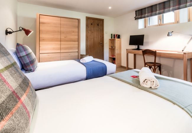 Chalet à Chamonix-Mont-Blanc - Chalet Moussoux – Vue Mont-Blanc, Jardin, Hammam Chalet à Chamonix-Mont-Blanc - Chalet Moussoux – Vue Mont-Blanc, Jardin, Hammam