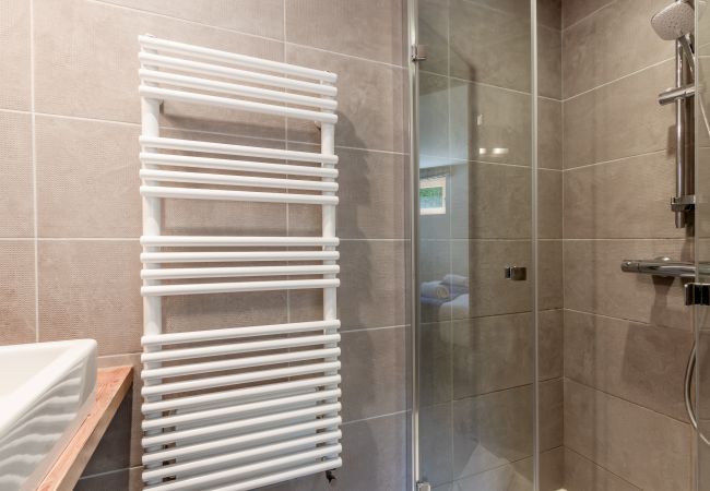 Chalet à Chamonix-Mont-Blanc - Chalet Moussoux – Vue Mont-Blanc, Jardin, Hammam Chalet à Chamonix-Mont-Blanc - Chalet Moussoux – Vue Mont-Blanc, Jardin, Hammam