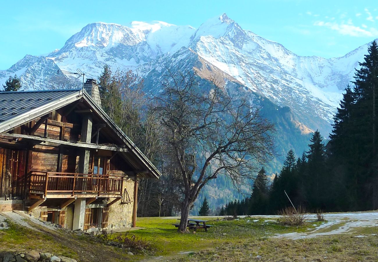 Chalet à Saint-Gervais-les-Bains - La Ferme des Ours - Skis aux pieds - Saint Gervais