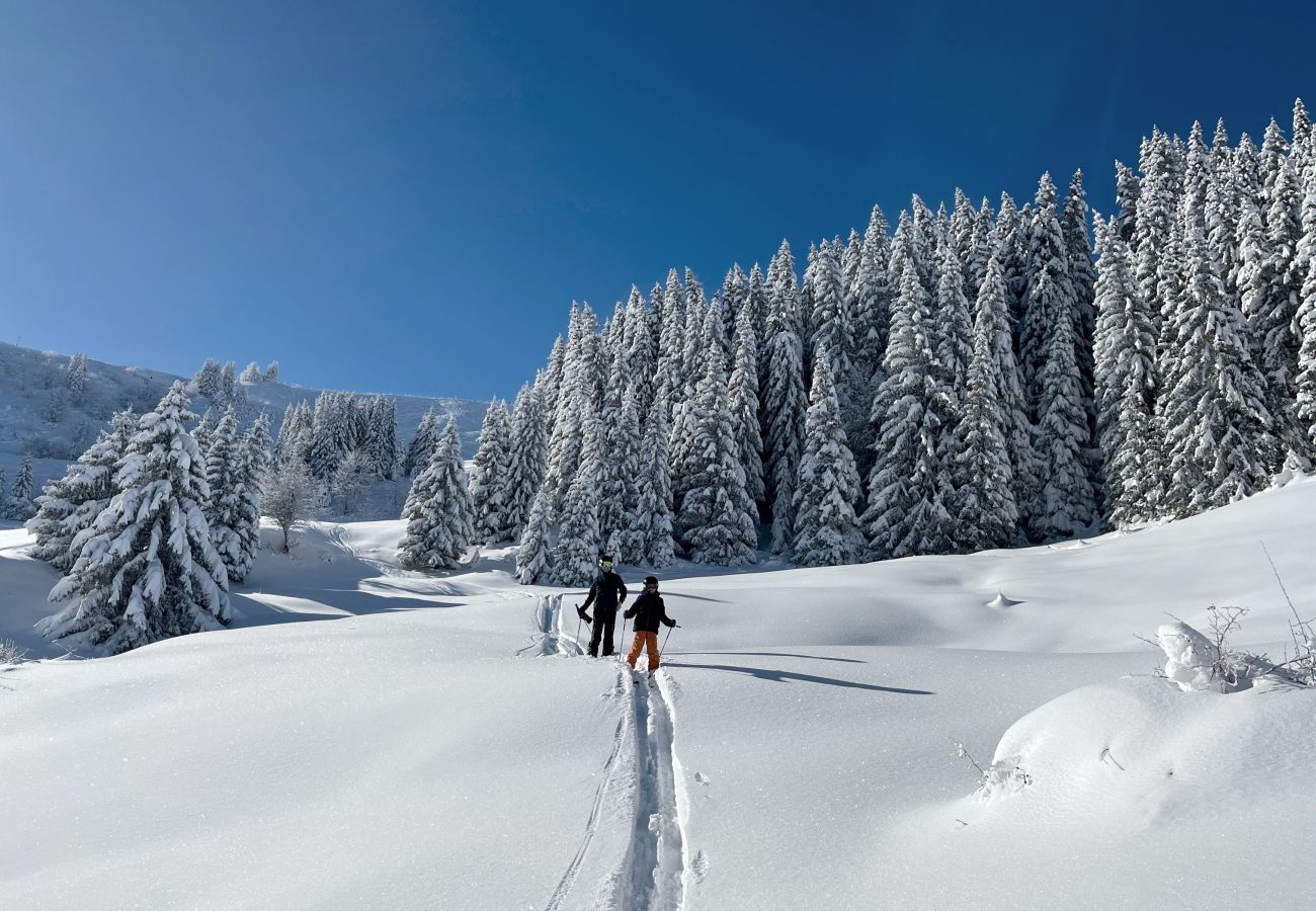Chalet à Saint-Gervais-les-Bains - La Ferme des Ours - Skis aux pieds - Saint Gervais