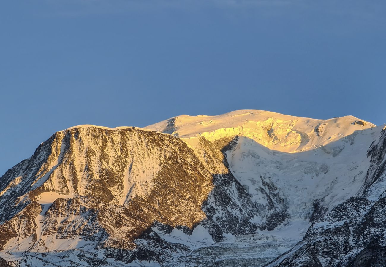 Appartement à Saint-Gervais-les-Bains - Picherie haut - 15 Pax - Calme - Vue Montagne