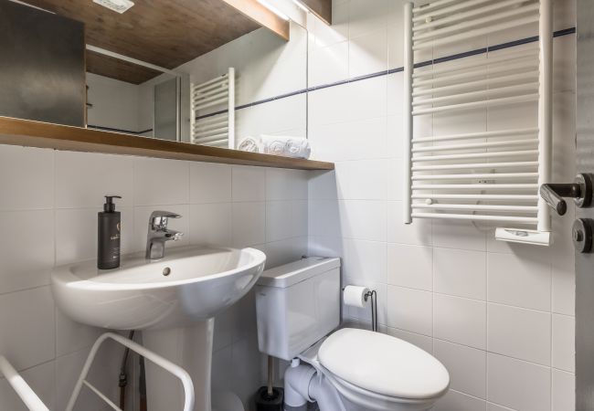 Appartement à Les Houches - La Poya Appt bas - Calme avec de belles vues Appartement à Les Houches - La Poya Appt bas - Calme avec de belles vues