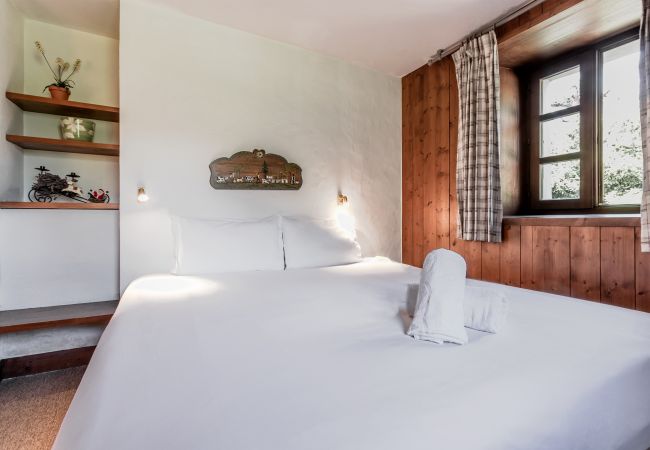 Appartement à Les Houches - La Poya Appt bas - Calme avec de belles vues Appartement à Les Houches - La Poya Appt bas - Calme avec de belles vues