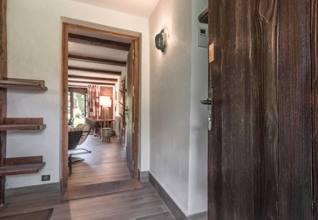 Appartement à Les Houches - La Poya Appt bas - Calme avec de belles vues Appartement à Les Houches - La Poya Appt bas - Calme avec de belles vues