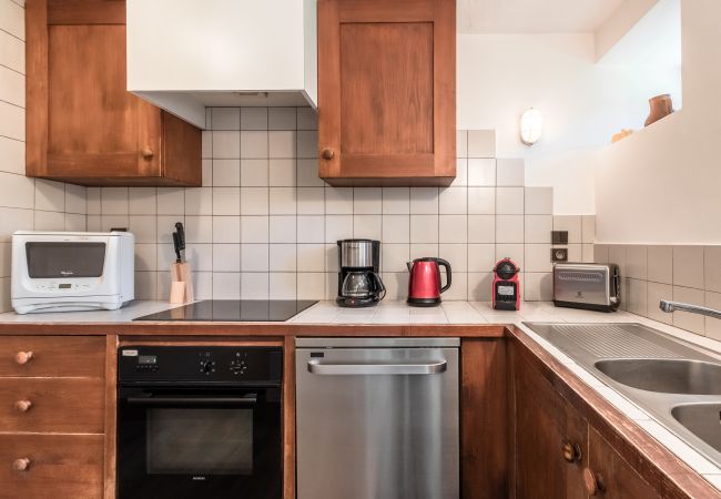 Appartement à Les Houches - La Poya Appt bas - Calme avec de belles vues Appartement à Les Houches - La Poya Appt bas - Calme avec de belles vues