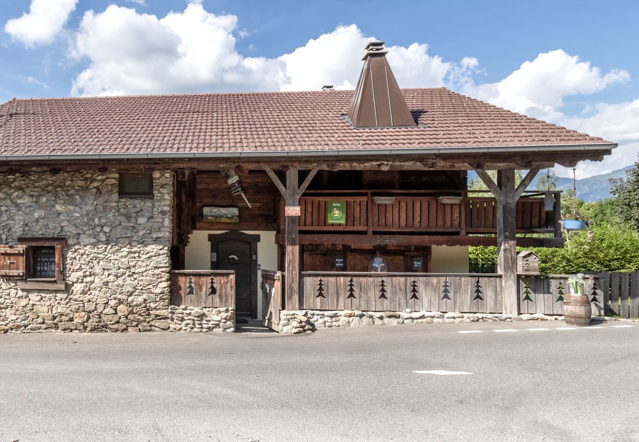 Appartement à Saint-Gervais-les-Bains - Le Gite - 20 pax - Calme - Vue montagne