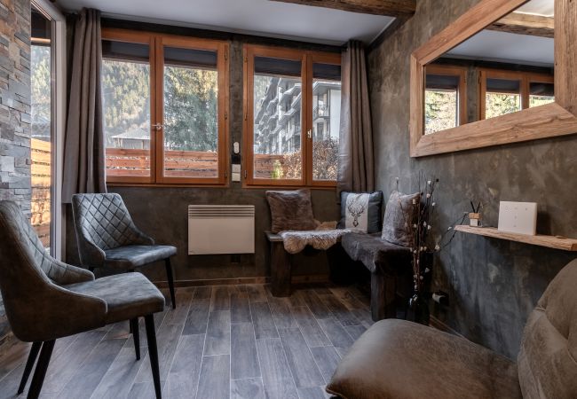 Appartement à Chamonix-Mont-Blanc - Jonquille 2 - Centre - Terrasse Privée - Vues Appartement à Chamonix-Mont-Blanc - Jonquille 2 - Centre - Terrasse Privée - Vues