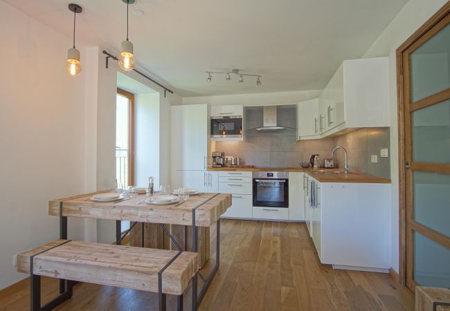 Appartement à Les Houches - La Terrasse - Balcon - Vues Appartement à Les Houches - La Terrasse - Balcon - Vues