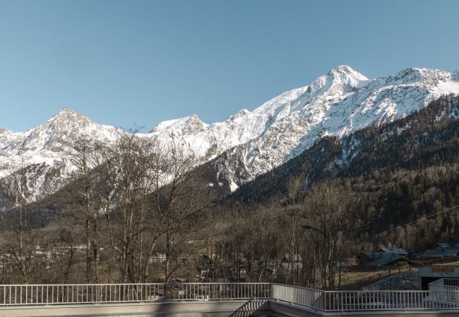 Appartement à Les Houches - Studio Kayla - Espace bien-être, Piscine Appartement à Les Houches - Studio Kayla - Espace bien-être, Piscine