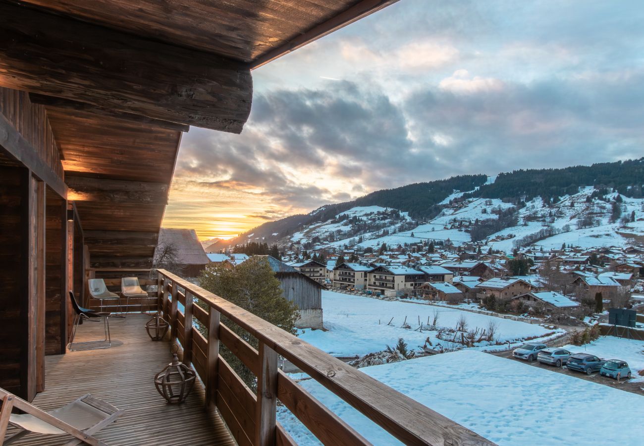 Appartement à Demi-Quartier - Le Black Wood - Chalet famille avec sauna, balnéo