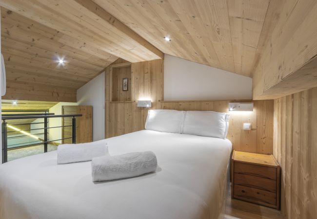 Appartement à Chamonix-Mont-Blanc - Blanc Neige balcon & vue au cœur de Chamonix Appartement à Chamonix-Mont-Blanc - Blanc Neige balcon & vue au cœur de Chamonix