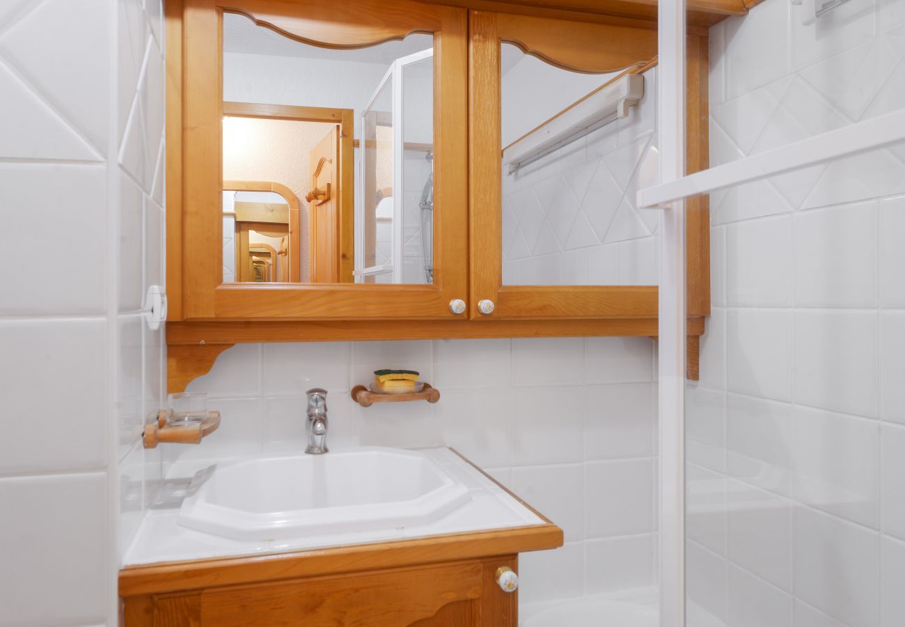 Appartement à Les Houches - Tête Rousse - Ski aux pieds - Piscine - Terrace