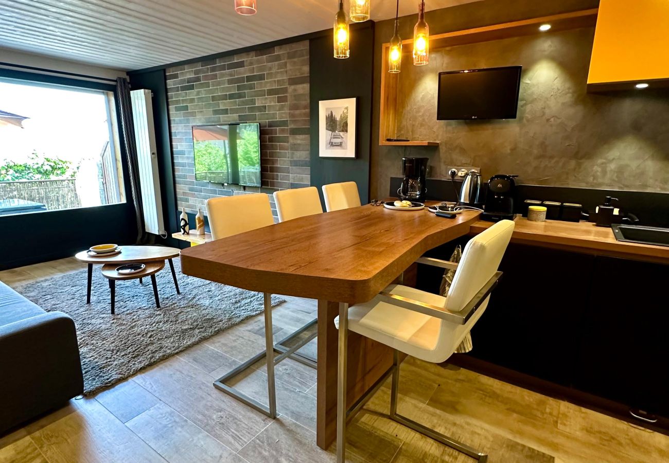 Appartement à Saint-Gervais-les-Bains - Le Saint Bernard - T2 Terrasse Vue Mont Joli 42m2