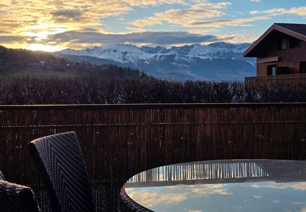 Appartement à Saint-Gervais-les-Bains - Le Saint Bernard - T2 Terrasse Vue Mont Joli 42m2