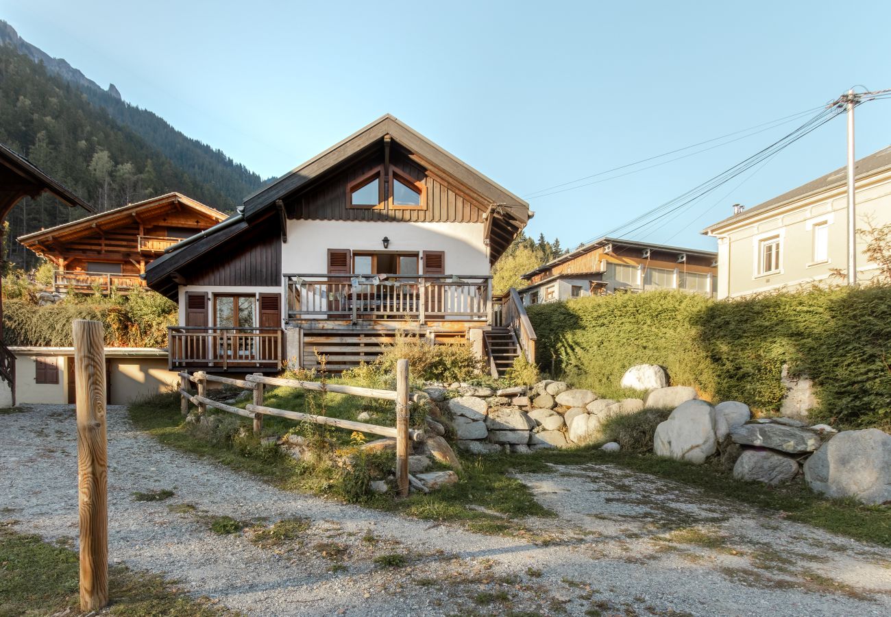 Chalet à Chamonix-Mont-Blanc - Le Refuge des Pècles - Vue Mont-Blanc - Central