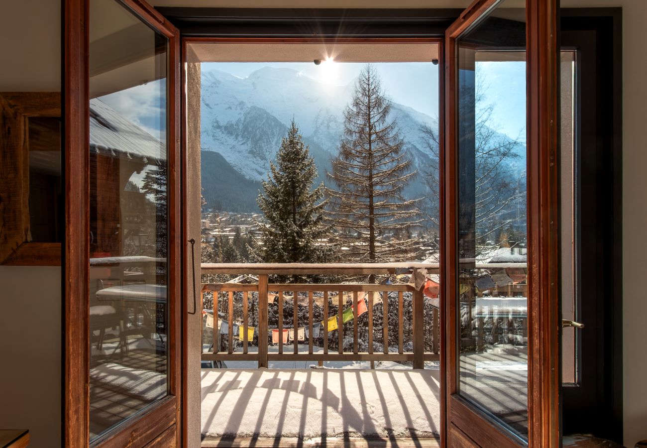Chalet à Chamonix-Mont-Blanc - Le Refuge des Pècles - Vue Mont-Blanc - Central