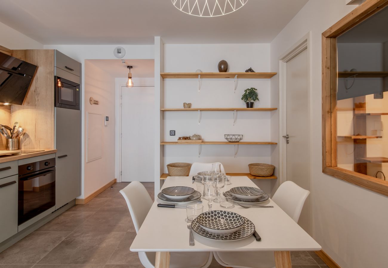 Appartement à Les Houches - Kandahar de kayla - Vue, SPA-  Remontées à 5 min