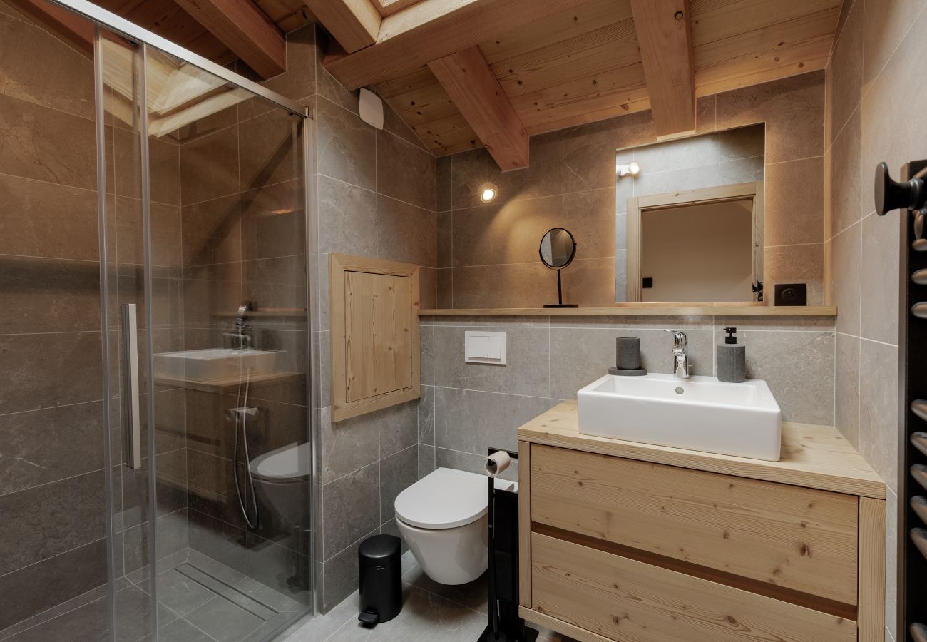 Chalet à Praz-sur-Arly - Chalet Le Chant des Étoiles – Famille, ski in/out