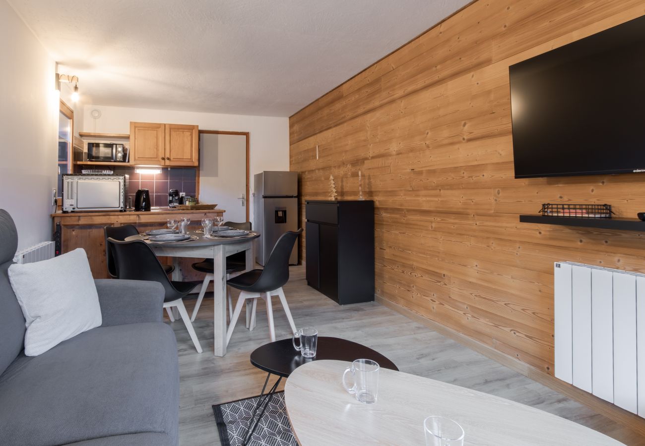 Studio à Les Houches - Le Cocon du Prarion – Ski, vue & jardin