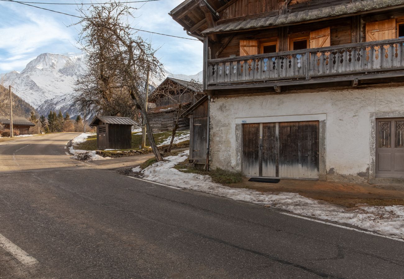 Chalet à Saint-Gervais-les-Bains - Chalet Paris Mont-Blanc – Luxe et authenticité