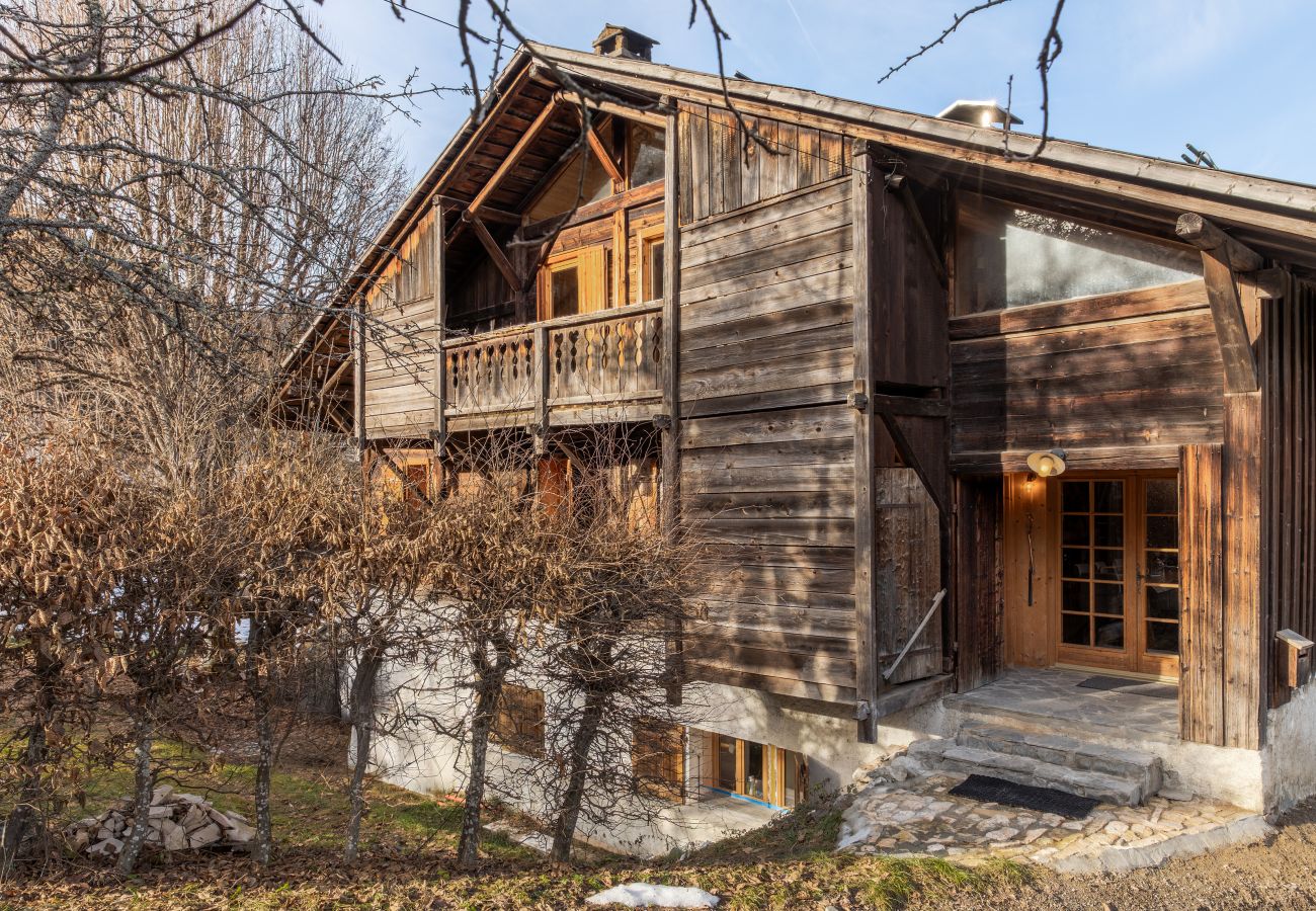 Chalet à Saint-Gervais-les-Bains - Chalet Paris Mont-Blanc – Luxe et authenticité