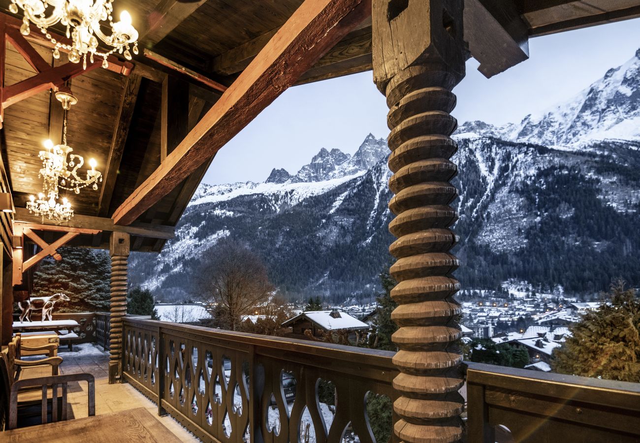 Chalet à Chamonix-Mont-Blanc - Chalet La Renarde - Expérience alpine unique